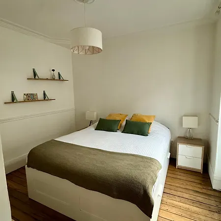 Center Of - Gare Est / Nord Apartamento *