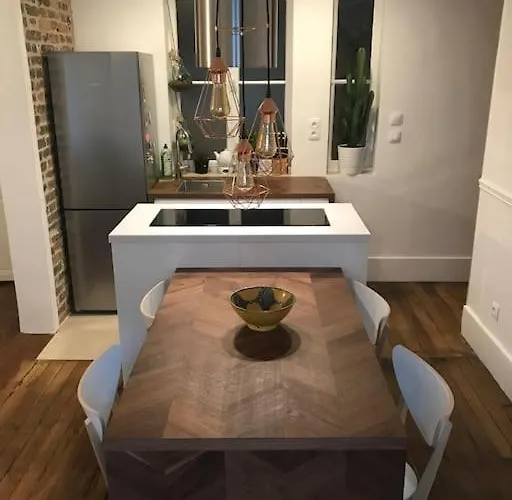 Apartment Center Of - Gare Est / Nord *